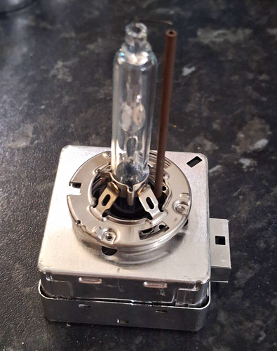 Genuine philips xenstart d3s - philips,